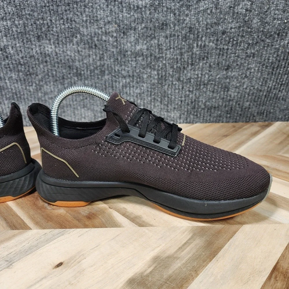 Flux Adapt Runner Black Gum Womens 7.5 Barefoot Minimal Running Walking Shoes